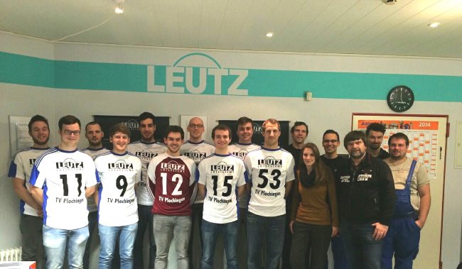 Leutz sponsort das Handballteam TV Plochingen